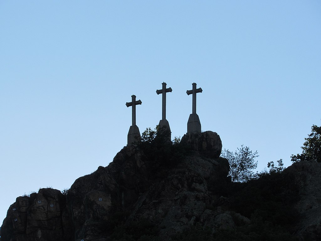 Les trois croix du Châtelet
