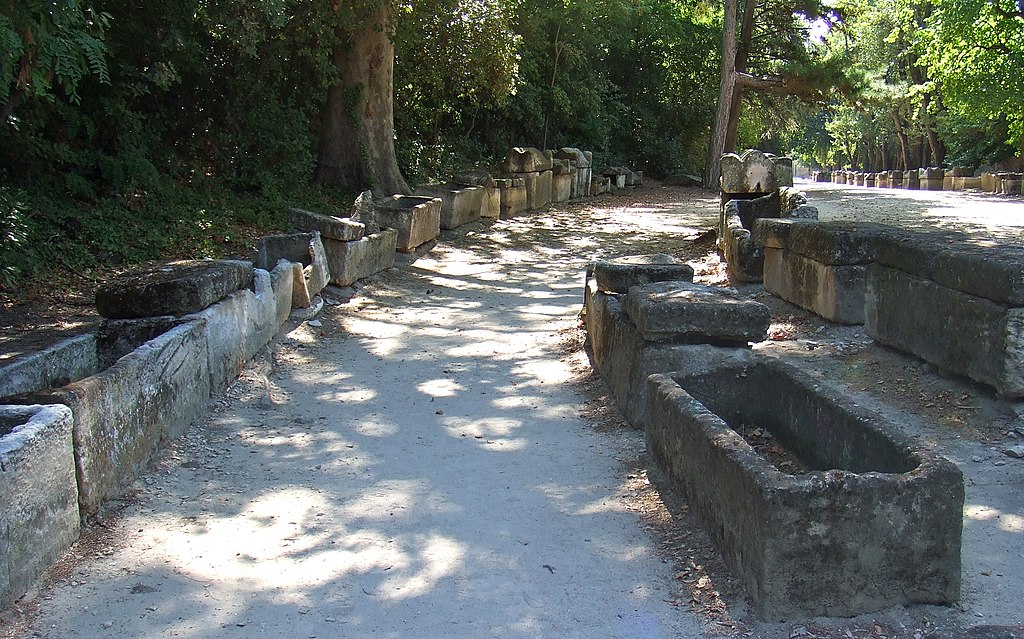 Les sarcophage d'Alyscamps