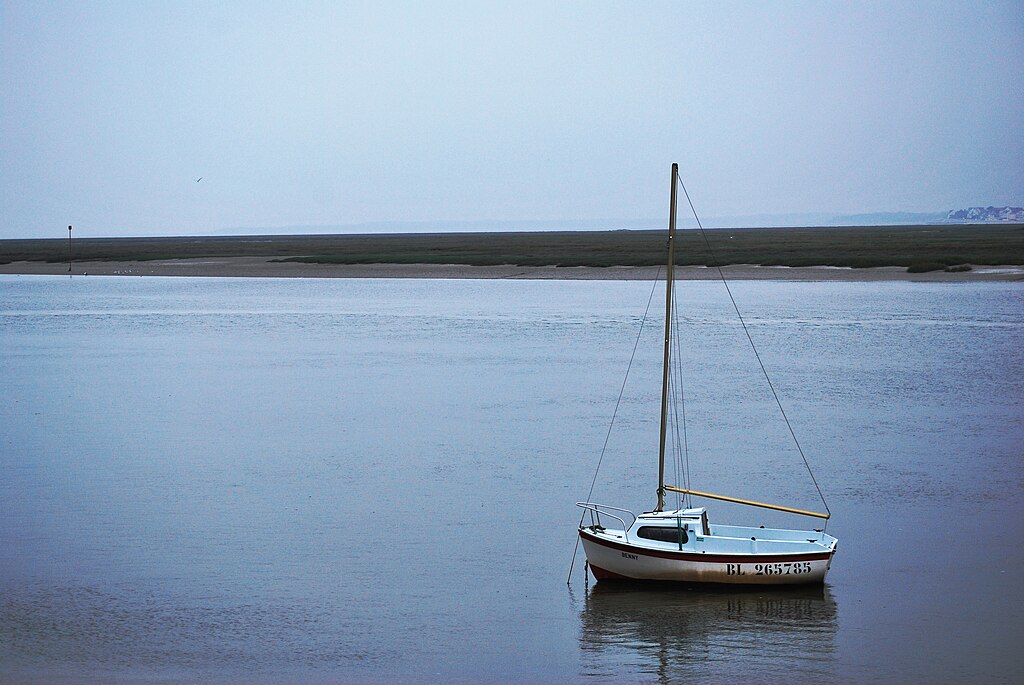 Un bateau sur la Baie de Somme