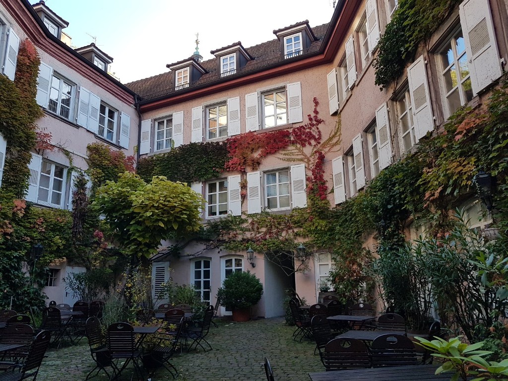 Weinstube im Baldreit