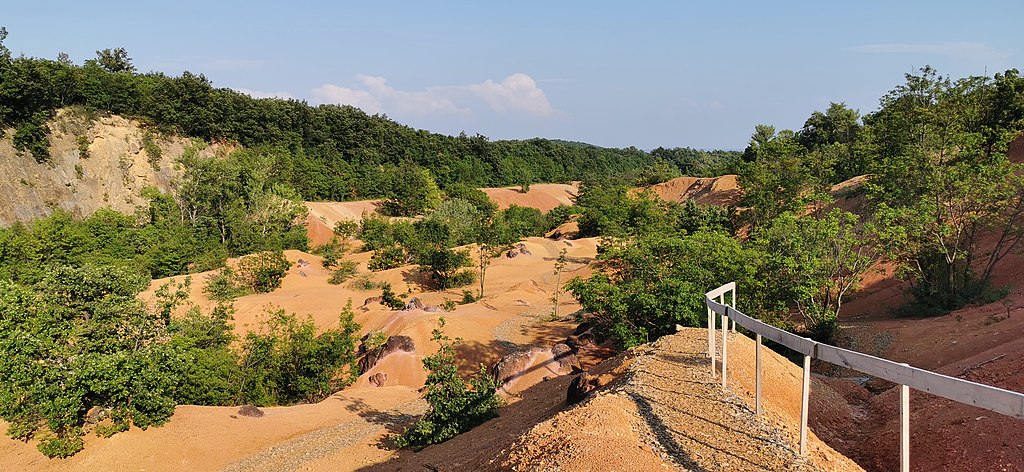 La bauxite à Gánt