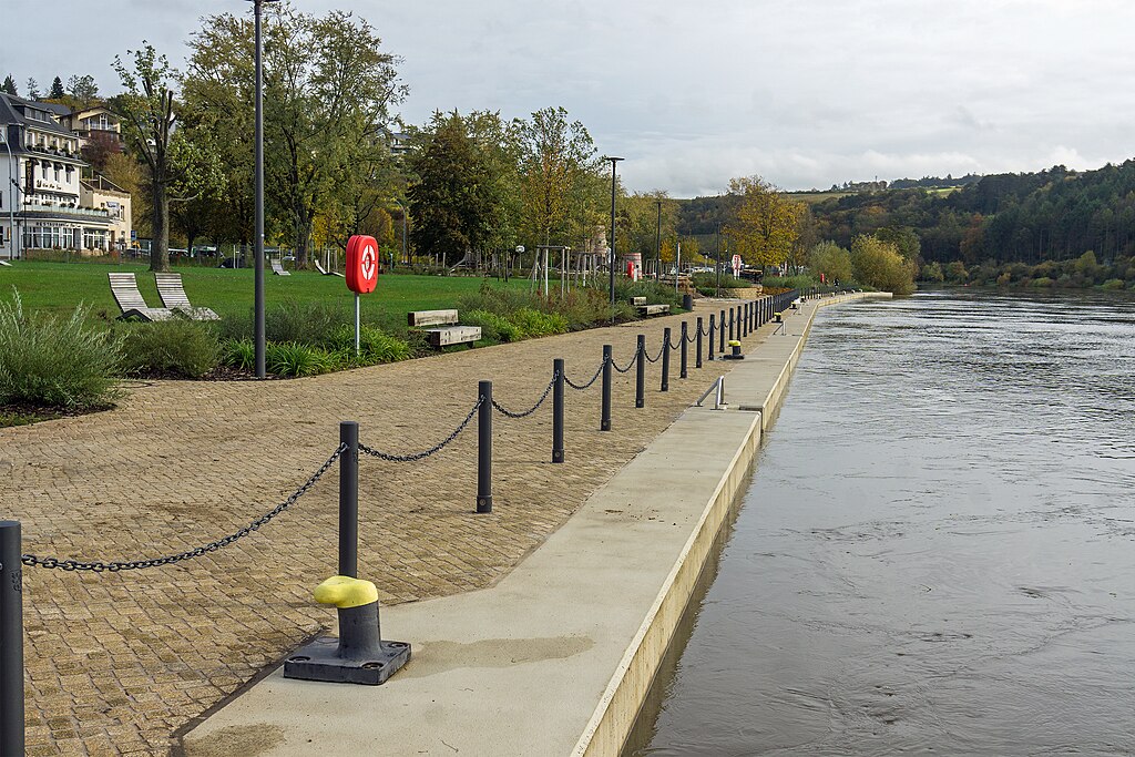 Les quais actuels de la Moselle à Ehnen