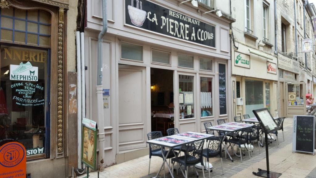 Le restaurant "La pierre à clou"
