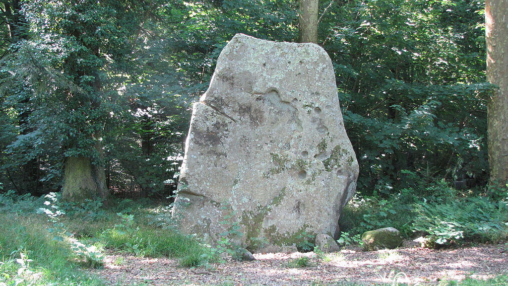 Pierre Levée de la Vente