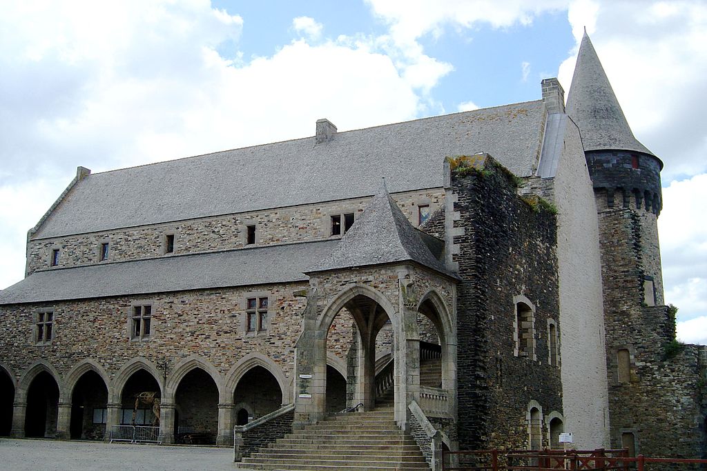 Place d'armes du château de Vitré