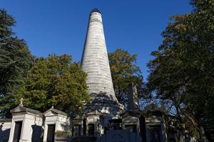 Tombe de la famille Beaujour au Père-Lachaise