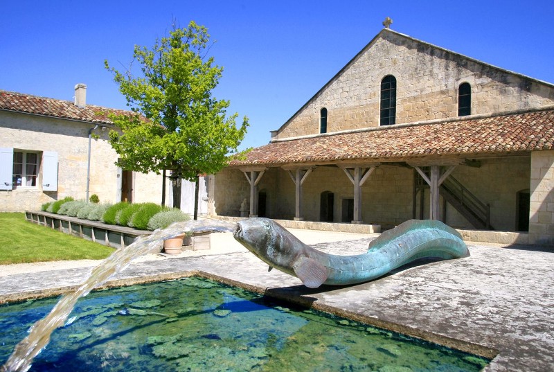 La fontaine de l'anguille à l'hopital des pèlerins